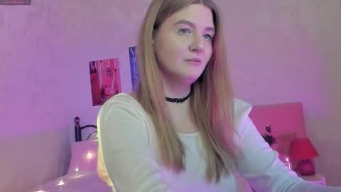 Snapshot of sherritate chatting on 12/22/25, 05:37 Sherri online show from 12/22/25, 05:37