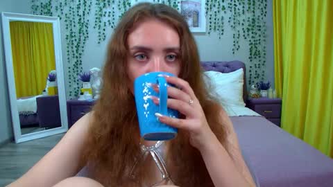 Snapshot of sherrybaers chatting on 09/20/25, 06:25 Sherry online show from 09/20/25, 06:25