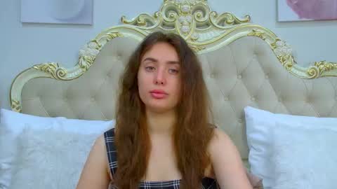 Snapshot of sherrybaers chatting on 09/23/25, 07:00 Sherry online show from 09/23/25, 07:00