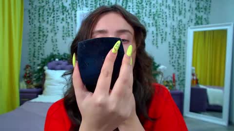 Snapshot of sherrybaers chatting on 12/15/25, 06:28 Sherry online show from 12/15/25, 06:28