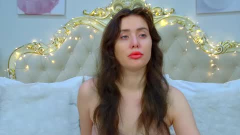 Snapshot of sherrybaers chatting on 12/17/25, 06:30 Sherry online show from 12/17/25, 06:30