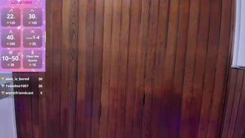 Snapshot of sherydan_love chatting on 01/27/25, 02:13 mia online show from 01/27/25, 02:13