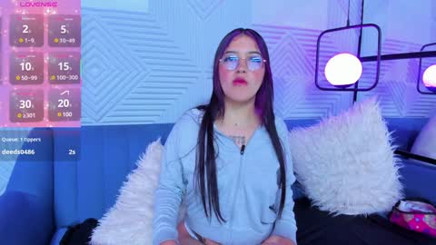 Snapshot of sherydan_love chatting on 01/30/25, 11:11 mia online show from 01/30/25, 11:11