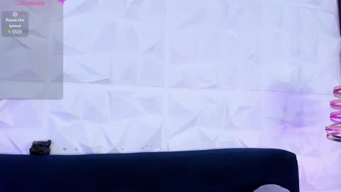 Snapshot of sherydan_love chatting on 01/31/25, 10:10 mia online show from 01/31/25, 10:10