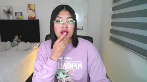 Snapshot of sheryl_stone2 chatting on 01/31/25, 07:39 Sheryl Stone2 online show from 01/31/25, 07:39