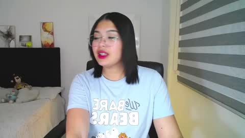 Snapshot of sheryl_stone2 chatting on 02/03/25, 05:51 Sheryl Stone2 online show from 02/03/25, 05:51