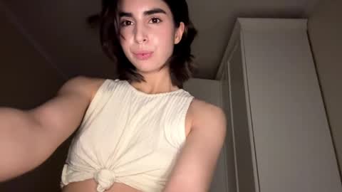Snapshot of sheryllmafua chatting on 06/02/26, 12:29 Amy online show from 06/02/26, 12:29
