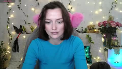 Vanessa online show from 11/23/25, 01:55