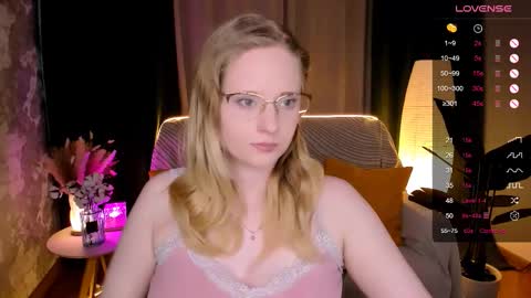 Hello guys my name is Aemilia online show from 03/04/26, 08:31