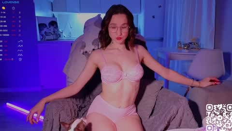 Snapshot of shey1i chatting on 12/02/24, 02:41 Sheyli online show from 12/02/24, 02:41