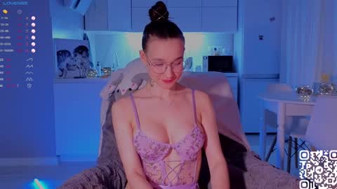 Snapshot of shey1i chatting on 12/10/24, 06:17 Sheyli online show from 12/10/24, 06:17