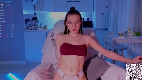 Snapshot of shey1i chatting on 12/14/24, 06:30 Sheyli online show from 12/14/24, 06:30