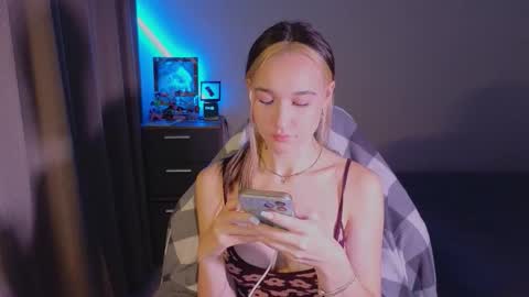 Sheyli online show from 12/02/25, 04:46