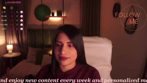 Snapshot of sheyla_hills_ chatting on 11/22/25, 04:22 Sheyla online show from 11/22/25, 04:22