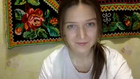 Snapshot of shining_pearl chatting on 03/10/25, 06:23 Jesica online show from 03/10/25, 06:23