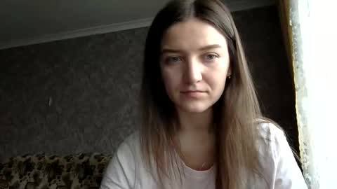 Snapshot of shining_pearl chatting on 03/12/25, 01:19 Jesica online show from 03/12/25, 01:19