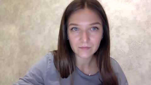 Snapshot of shining_pearl chatting on 10/10/25, 09:58 Jesica online show from 10/10/25, 09:58