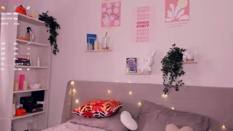 Stella  online show from 11/29/25, 09:45