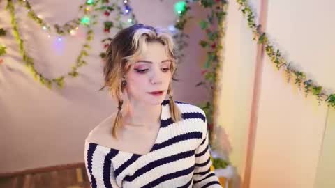 Snapshot of shiny_jail chatting on 11/14/25, 11:46 JennyMira THANK YOU FOR 77 777 online show from 11/14/25, 11:46