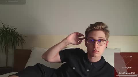 Snapshot of shirizo chatting on 11/09/25, 02:48 Matthew online show from 11/09/25, 02:48