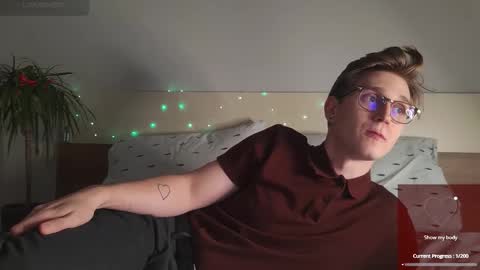 Snapshot of shirizo chatting on 01/07/26, 12:35 Matthew online show from 01/07/26, 12:35