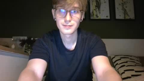 Snapshot of shirizo chatting on 02/03/26, 08:25 Matthew online show from 02/03/26, 08:25