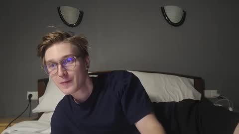 Snapshot of shirizo chatting on 02/07/26, 08:56 Matthew online show from 02/07/26, 08:56