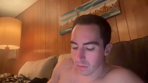 Snapshot of shirtlesshunk15 chatting on 02/24/26, 08:01 shirtlesshunk15 online show from 02/24/26, 08:01