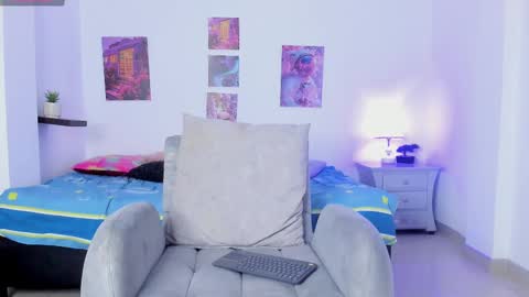 Snapshot of shizuka_11 chatting on 09/09/25, 10:59 shizuka 11 online show from 09/09/25, 10:59