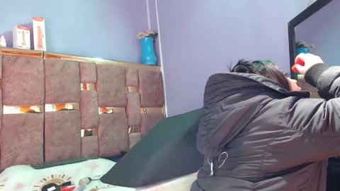 Shizuka online show from 12/16/25, 03:55