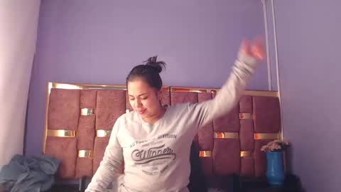 Shizuka online show from 01/07/26, 04:04