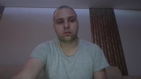 shmele_04 online show from 10/28/25, 07:16
