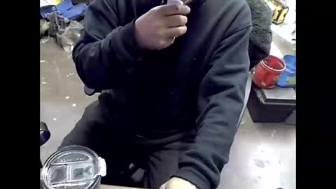 Snapshot of shoani chatting on 12/21/25, 03:02 Shoani online show from 12/21/25, 03:02