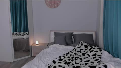 Snapshot of shoggothy chatting on 03/07/25, 05:28 Agatha online show from 03/07/25, 05:28