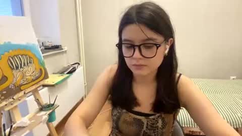 Snapshot of shontagrabowski chatting on 07/18/26, 02:21 Marie online show from 07/18/26, 02:21