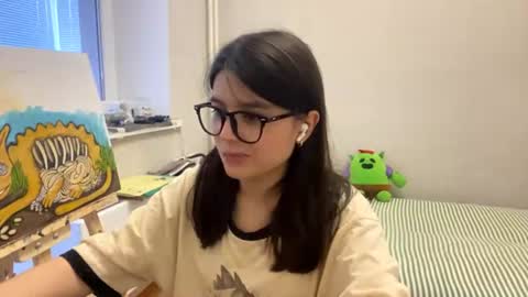 Snapshot of shontagrabowski chatting on 07/19/26, 02:21 Marie online show from 07/19/26, 02:21