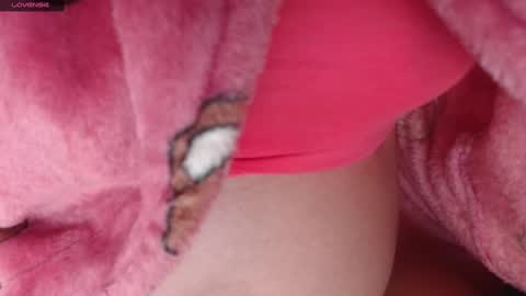 lamai online show from 02/28/25, 03:04