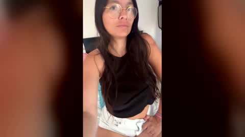 lamai online show from 12/15/25, 03:05