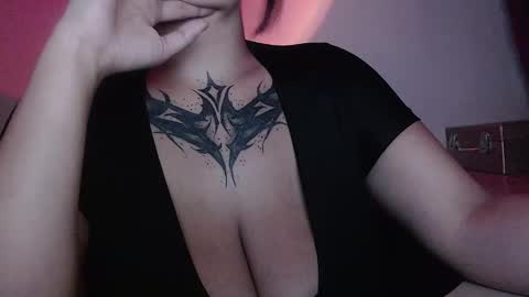 Shopie Hank  online show from 01/23/25, 02:12