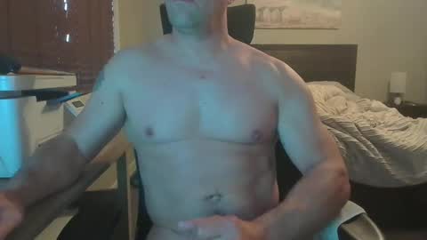 Snapshot of shorterhair99698298 chatting on 09/30/25, 02:33 shorterhair99698298 online show from 09/30/25, 02:33