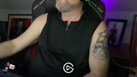 Snapshot of shotcaller411 chatting on 12/22/24, 05:12 shotcaller411 online show from 12/22/24, 05:12