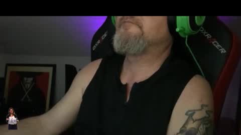 Snapshot of shotcaller411 chatting on 01/23/25, 06:39 shotcaller411 online show from 01/23/25, 06:39