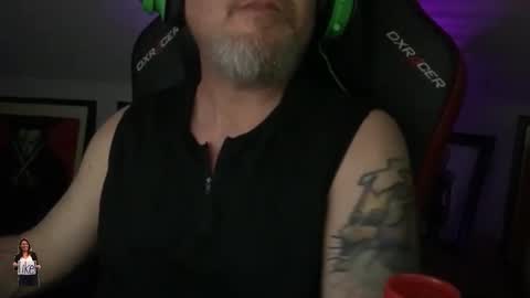 Snapshot of shotcaller411 chatting on 01/25/25, 07:28 shotcaller411 online show from 01/25/25, 07:28