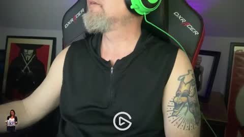 Snapshot of shotcaller411 chatting on 02/03/25, 05:40 shotcaller411 online show from 02/03/25, 05:40