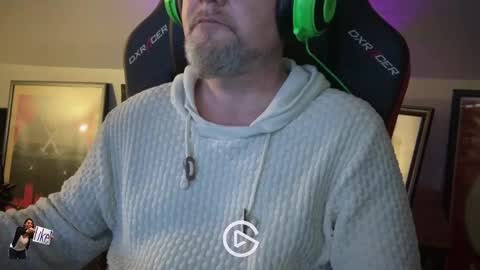 Snapshot of shotcaller411 chatting on 02/03/25, 11:58 shotcaller411 online show from 02/03/25, 11:58