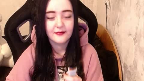 Snapshot of show_for_you chatting on 12/26/24, 10:59 show_for_you online show from 12/26/24, 10:59