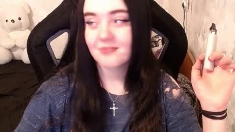 Snapshot of show_for_you chatting on 01/06/25, 06:36 show_for_you online show from 01/06/25, 06:36