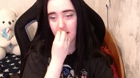 Snapshot of show_for_you chatting on 01/13/25, 08:47 show_for_you online show from 01/13/25, 08:47