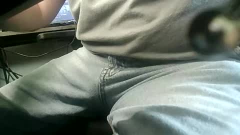 show_off_89 online show from 04/21/26, 02:23