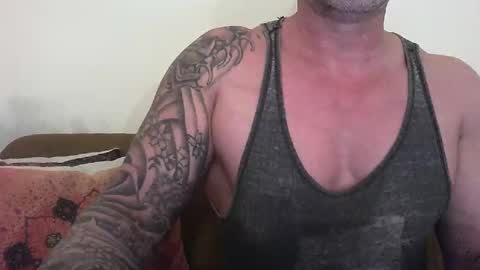 Snapshot of show_on_for_you chatting on 01/20/25, 09:22 show_on_for_you online show from 01/20/25, 09:22